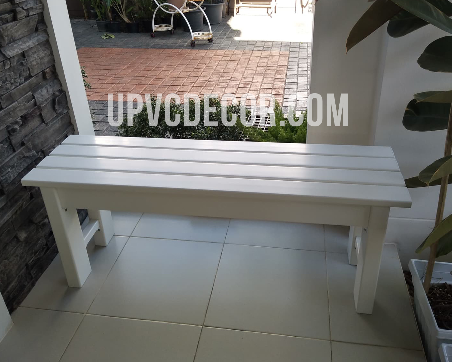รายละเอียดม้านั่งสนาม uPVC
